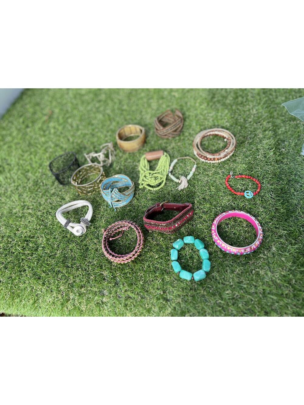 Assorted‎ Handmade Beaded Stone Bracelets 15 Piece lot seedbead chunky bangles